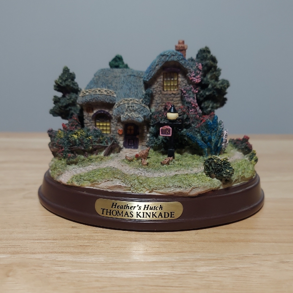 Thomas Kinkade "Heather's Hutch" Lighted Figurine- Memories Of Home Collection